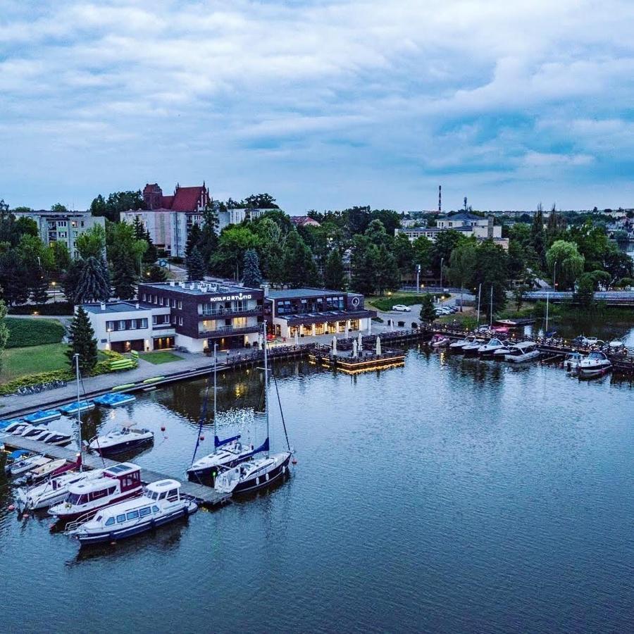 Hotel Port 110 Iława Kültér fotó