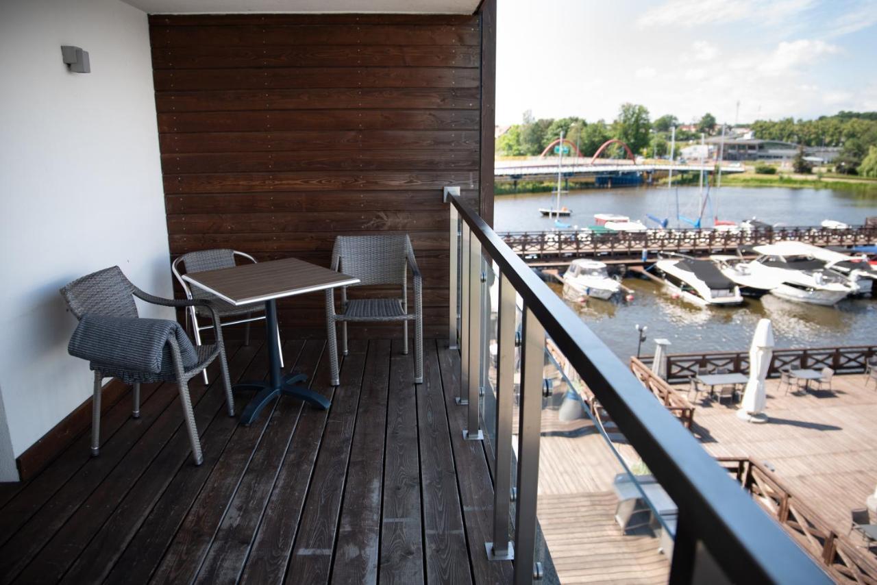 Hotel Port 110 Iława Kültér fotó